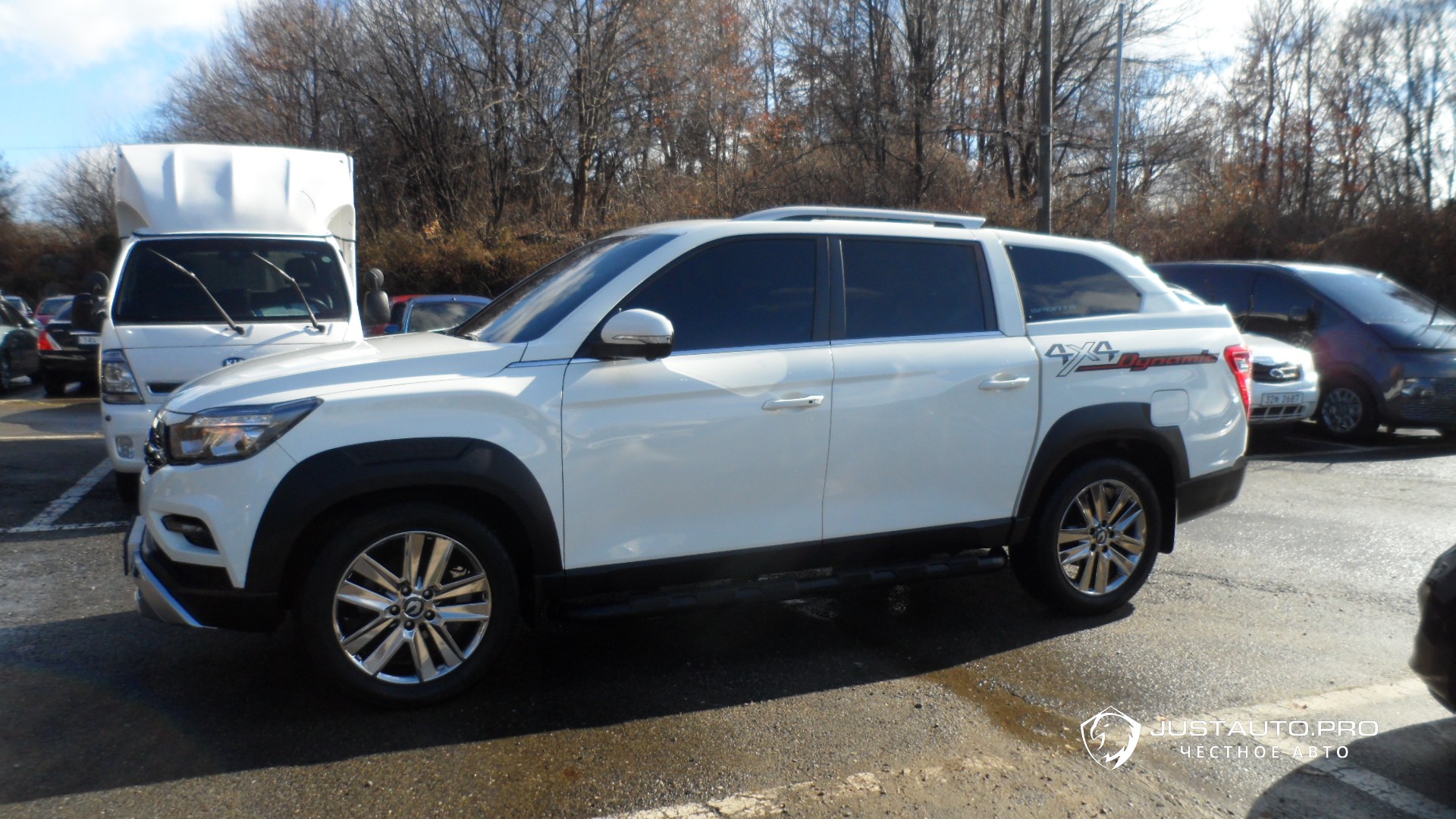 Автомобиль KG_Mobility_Ssangyong Rexton
