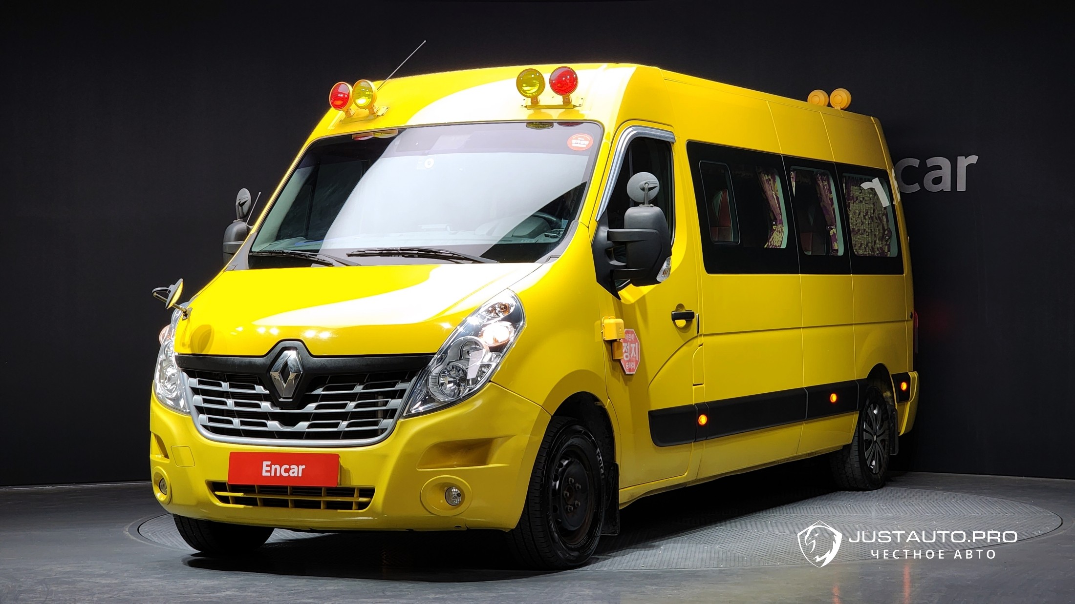 Автомобиль Renault-KoreaSamsung Master