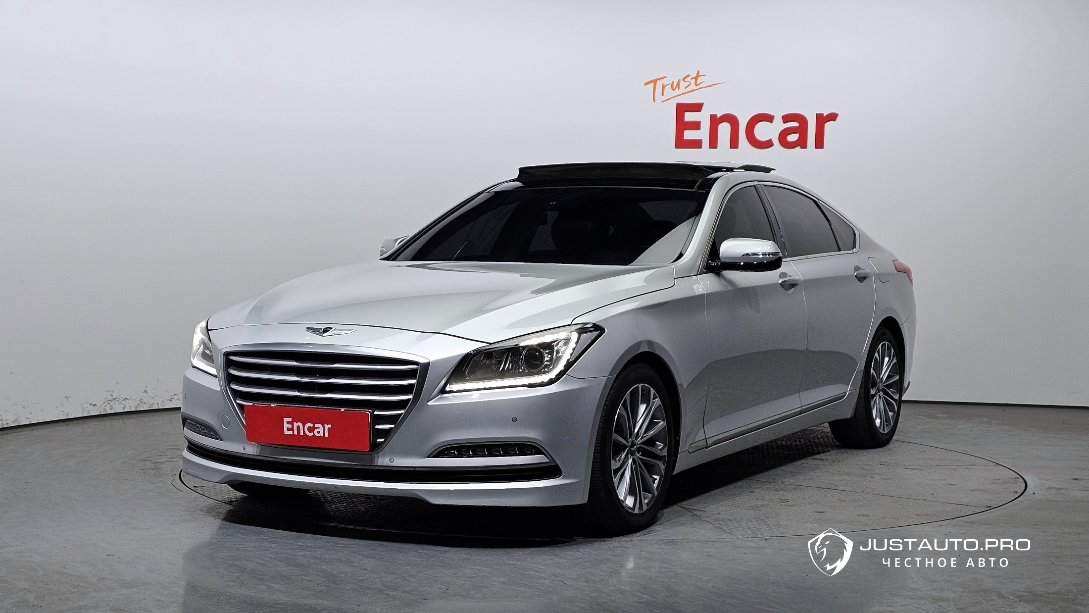 Автомобиль Hyundai Genesis