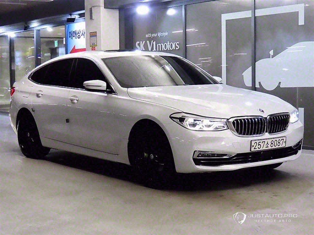 Автомобиль BMW Gran Turismo