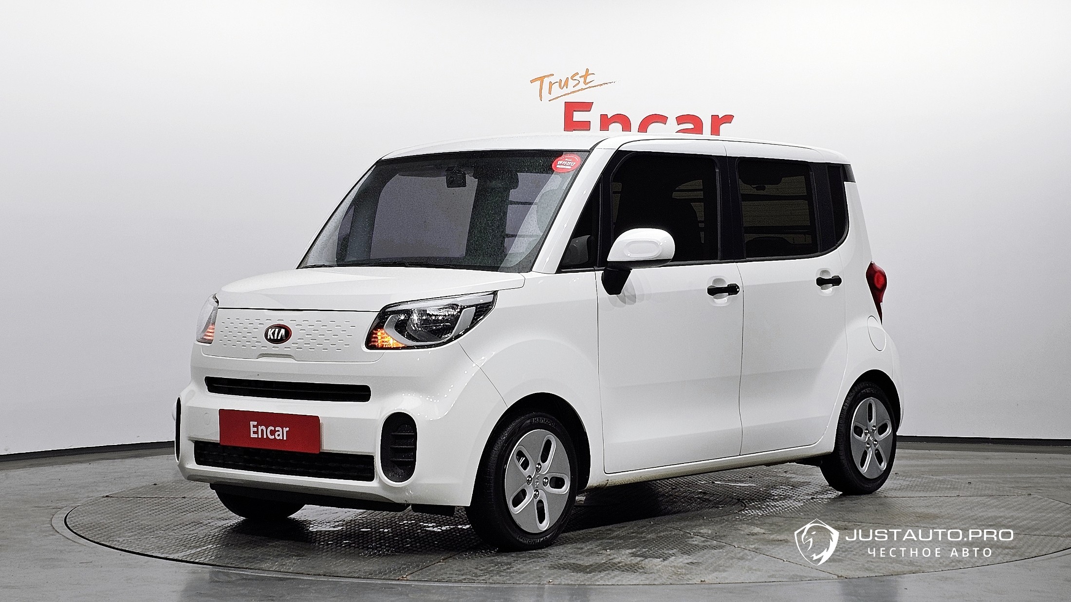 Автомобиль Kia RAY
