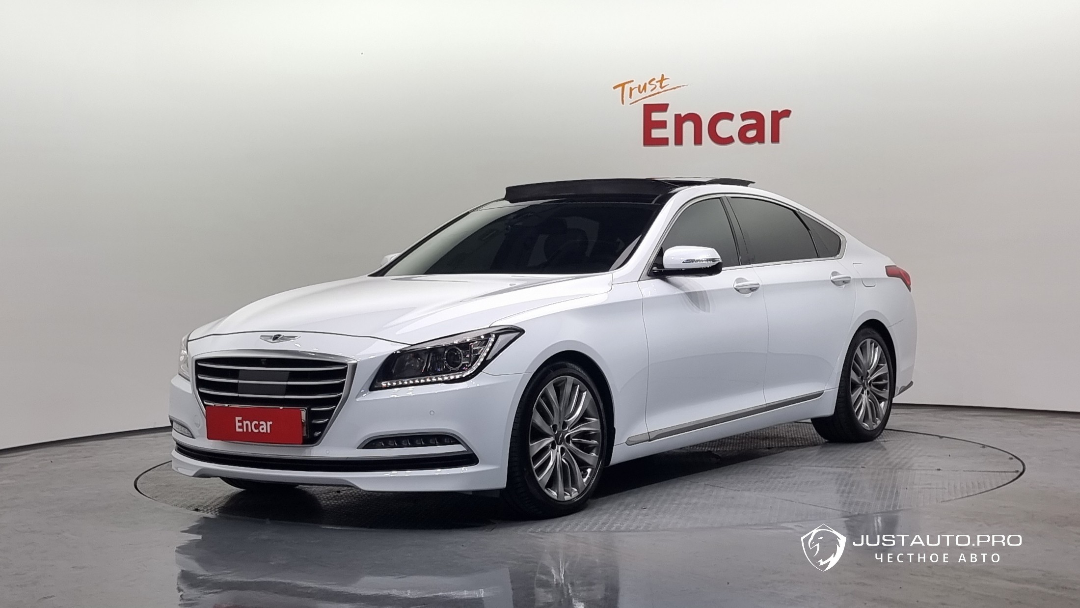 Автомобиль Hyundai Genesis