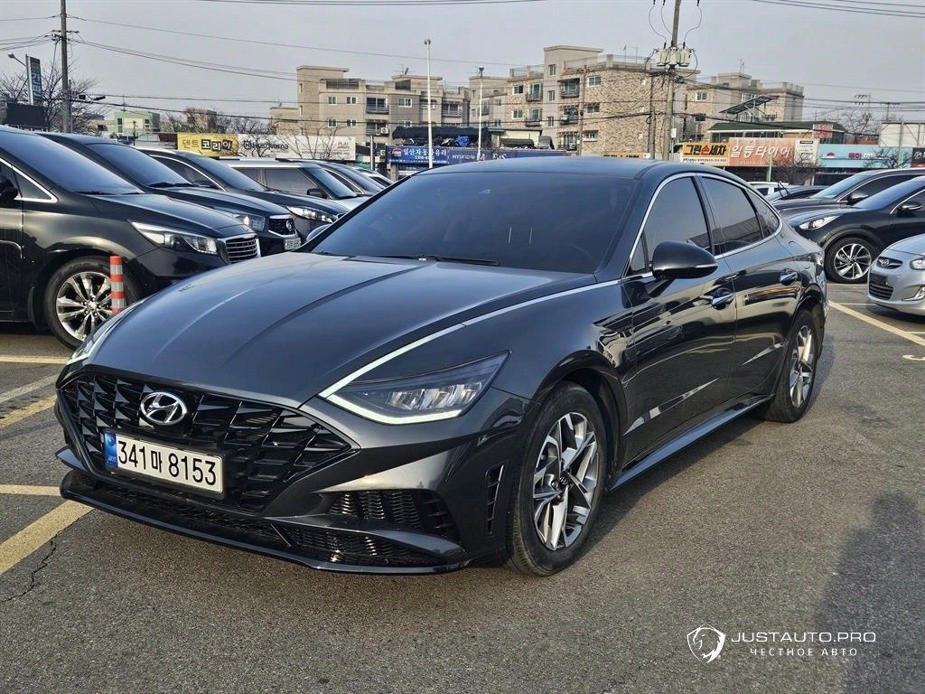 Автомобиль Hyundai Sonata