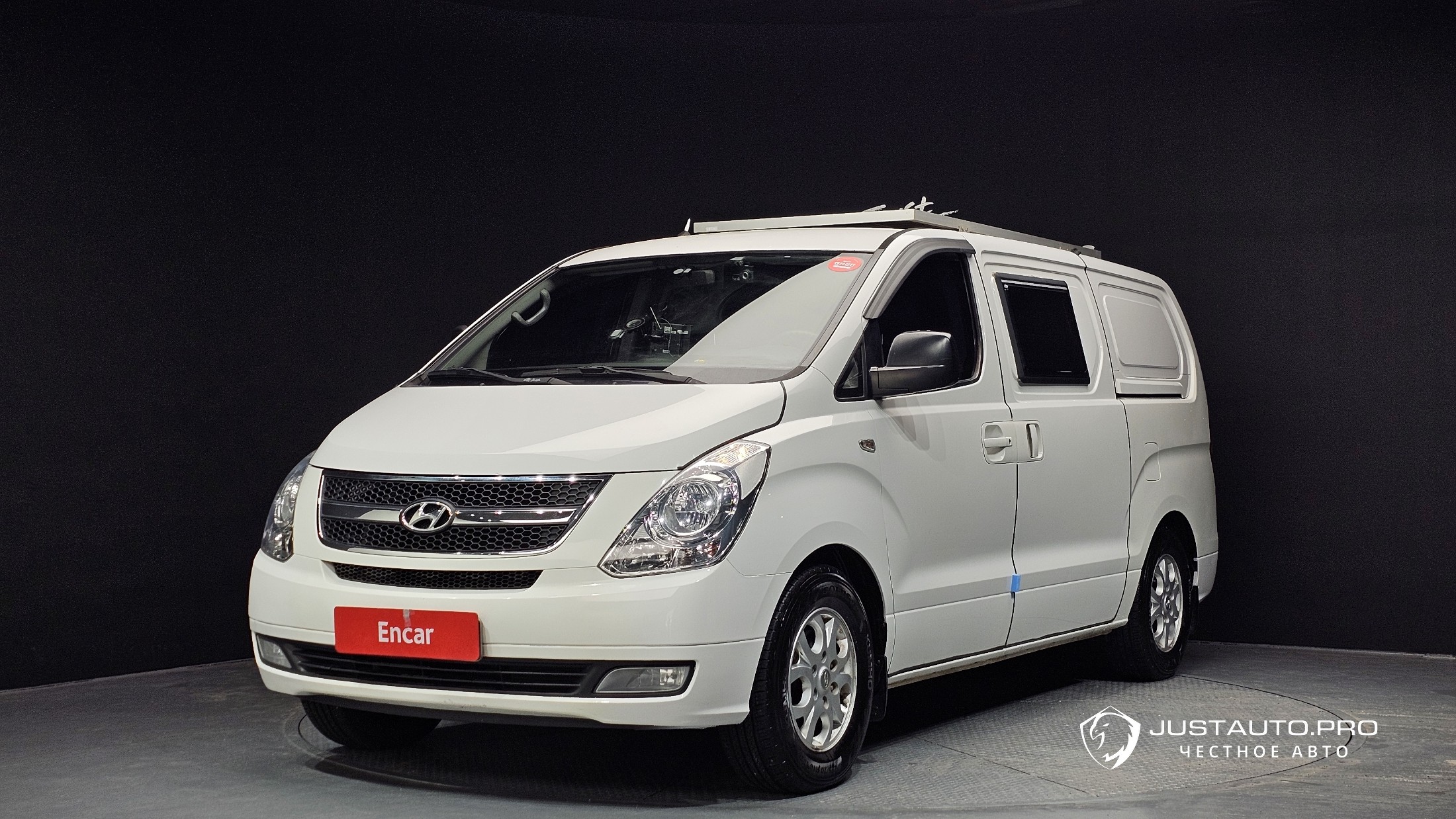 Автомобиль Hyundai Starex