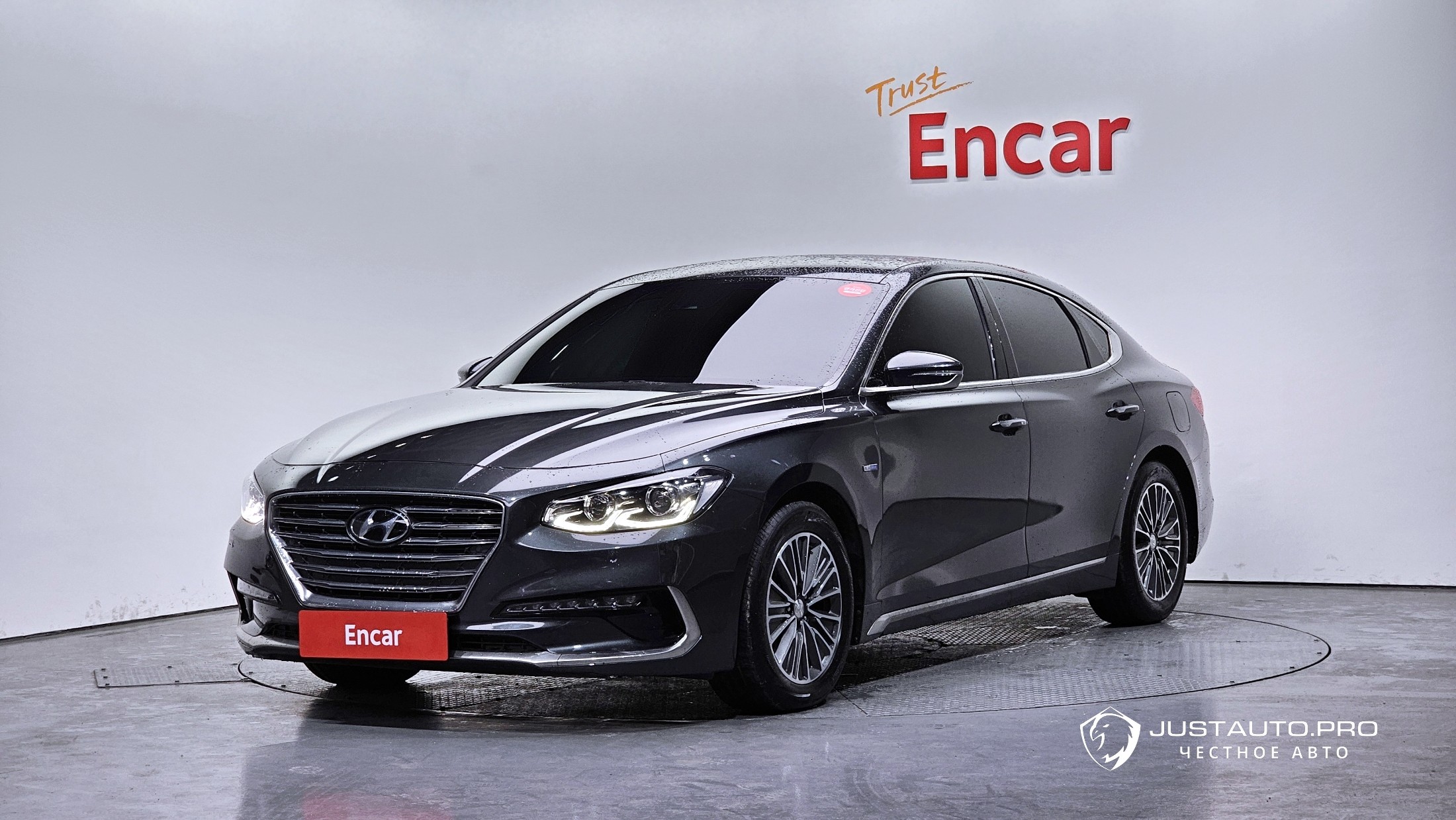 Автомобиль Hyundai Grandeur