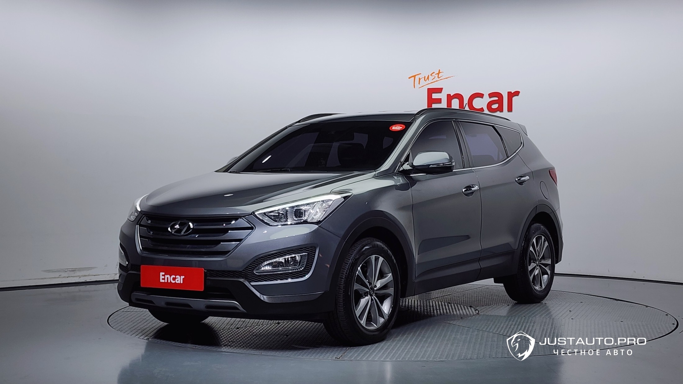Автомобиль Hyundai Santafe