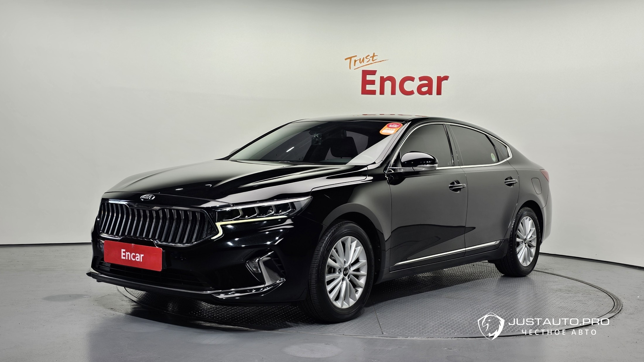 Автомобиль Kia K7