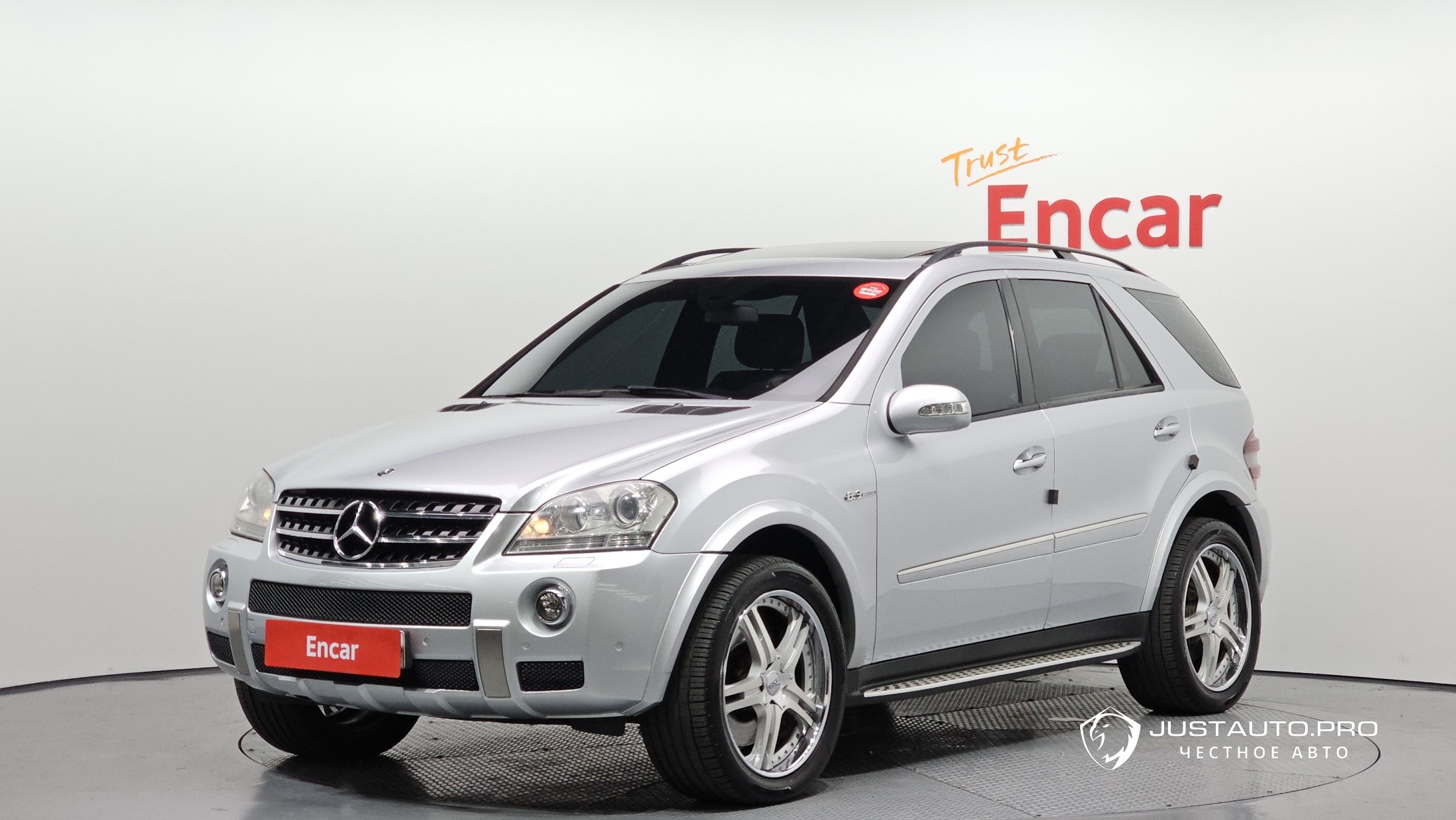 Автомобиль Mercedes-Benz M-class