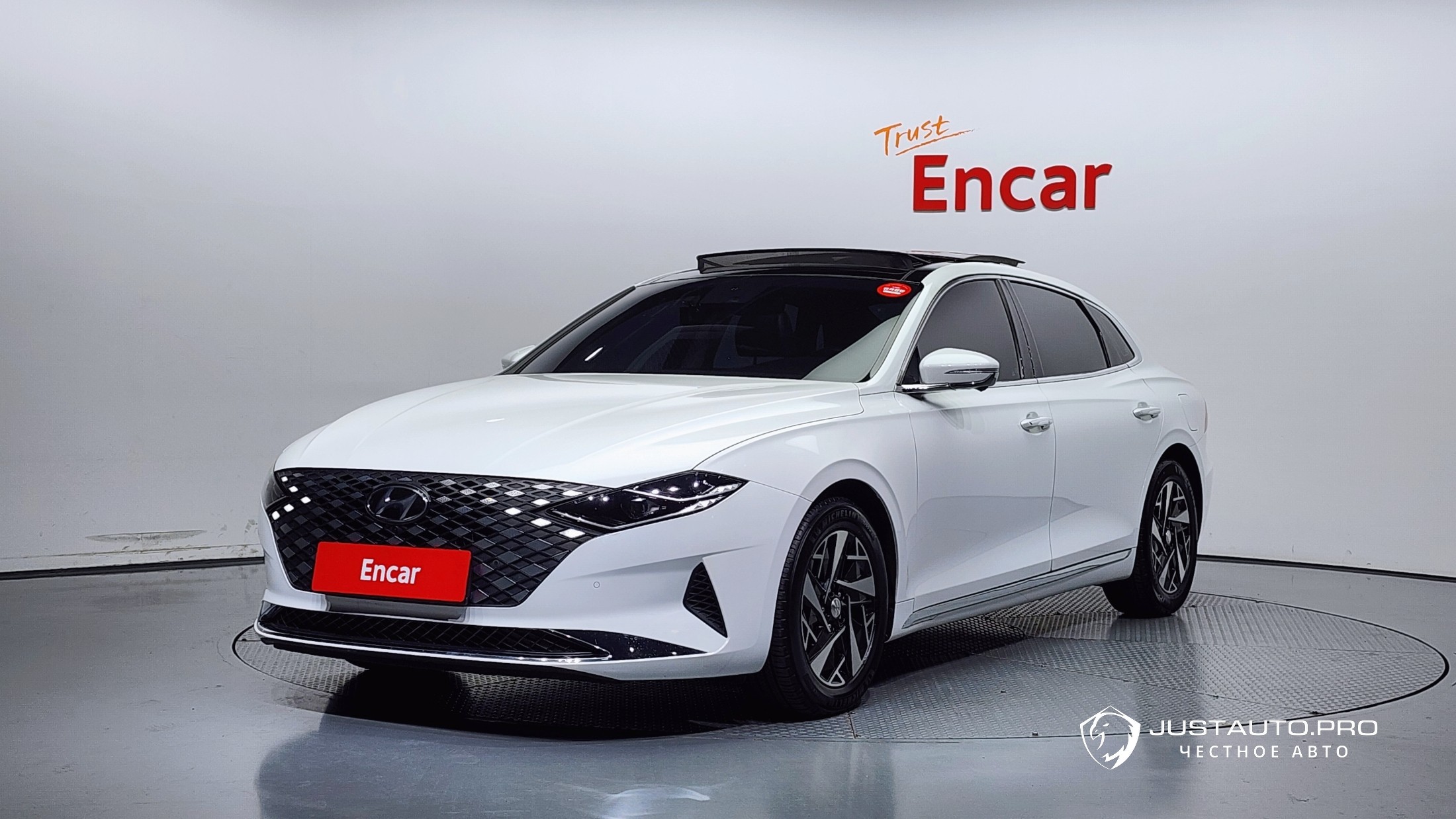 Автомобиль Hyundai Grandeur