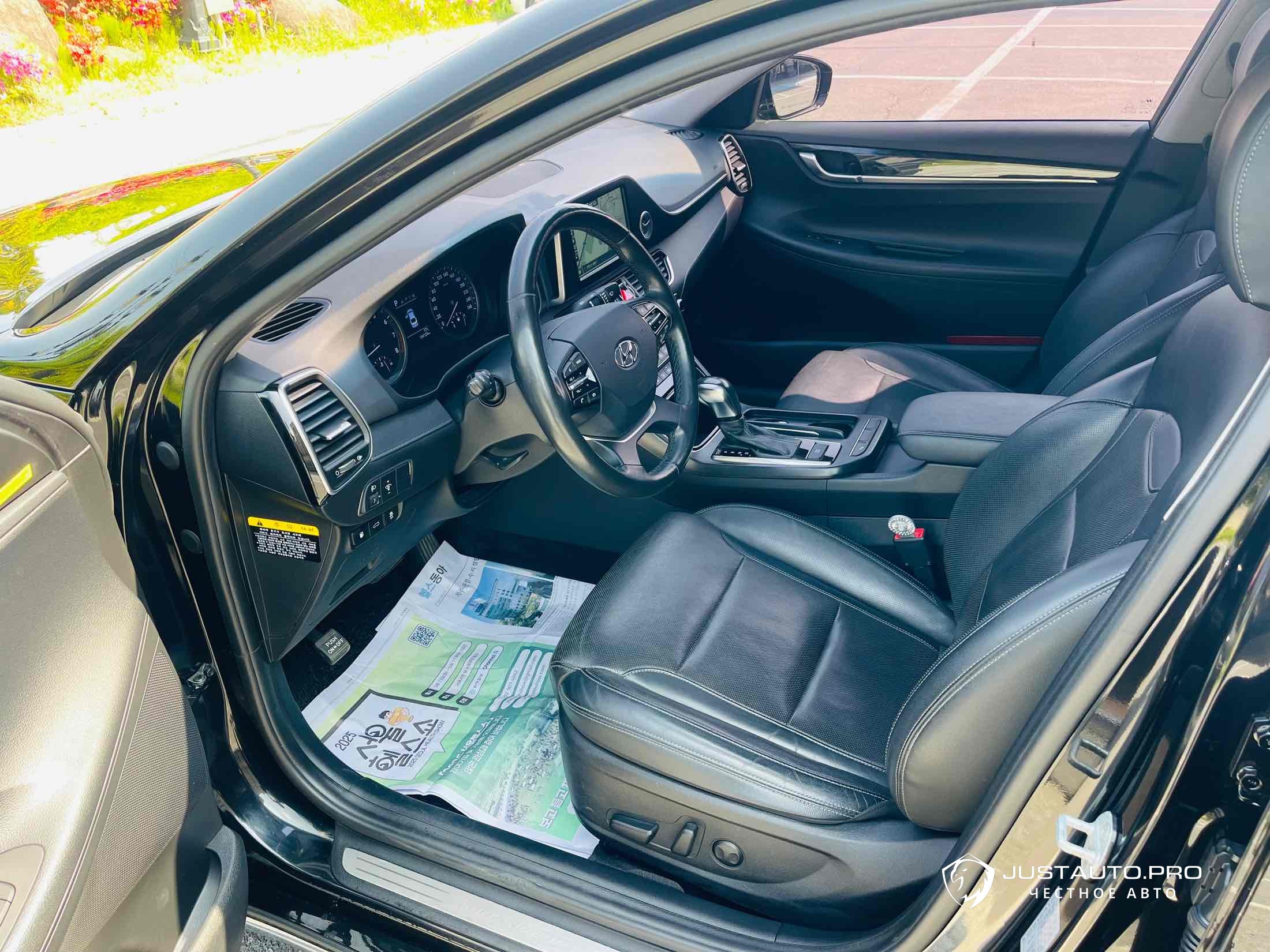 Автомобиль Hyundai Grandeur