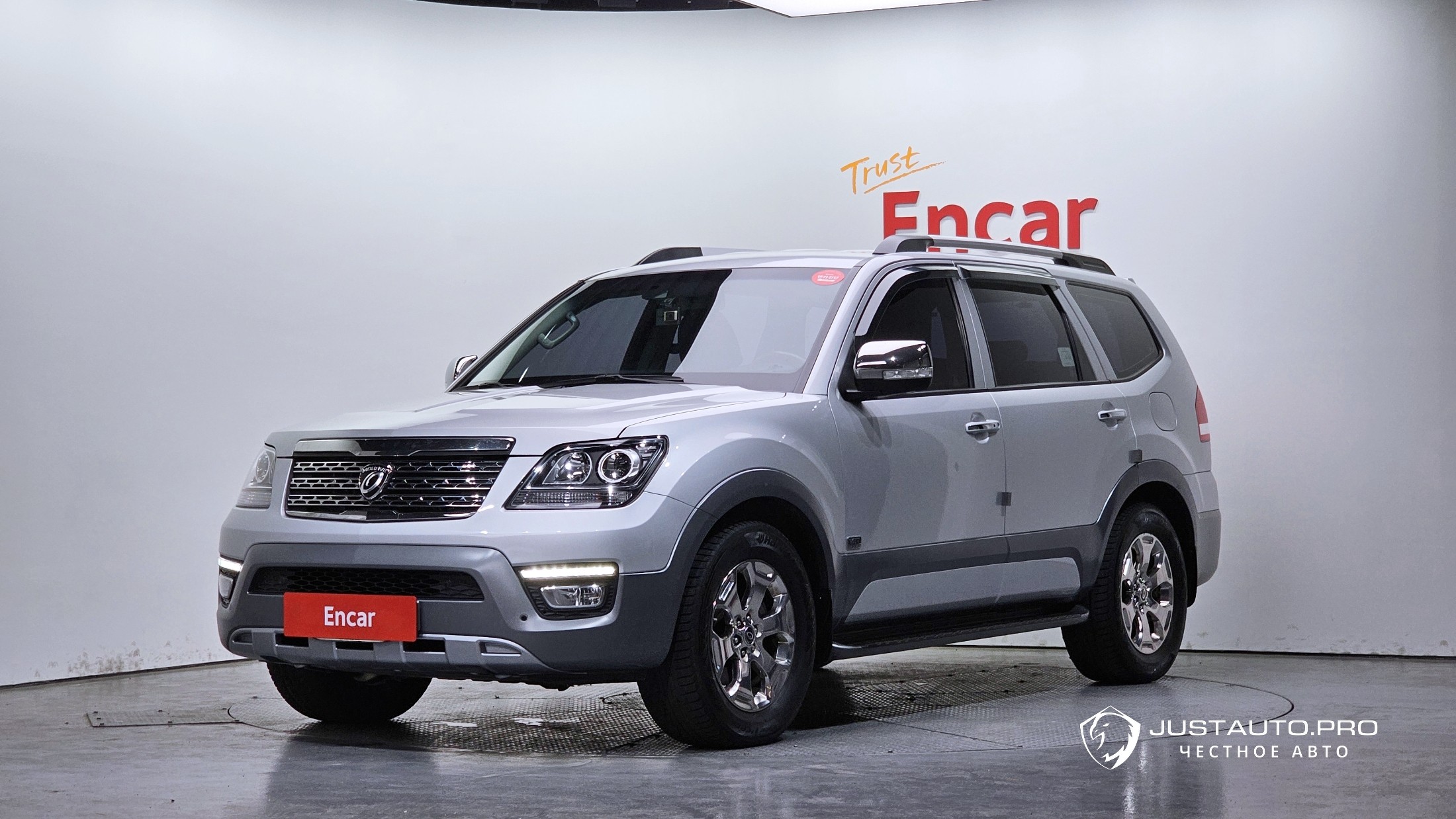 Автомобиль Kia Mohave