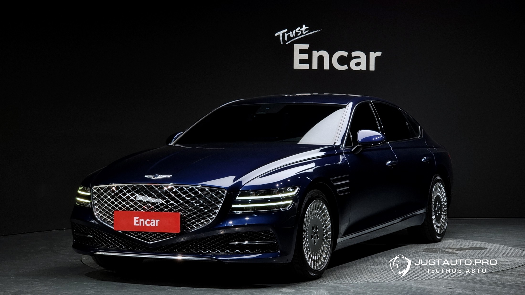 Автомобиль Genesis G80