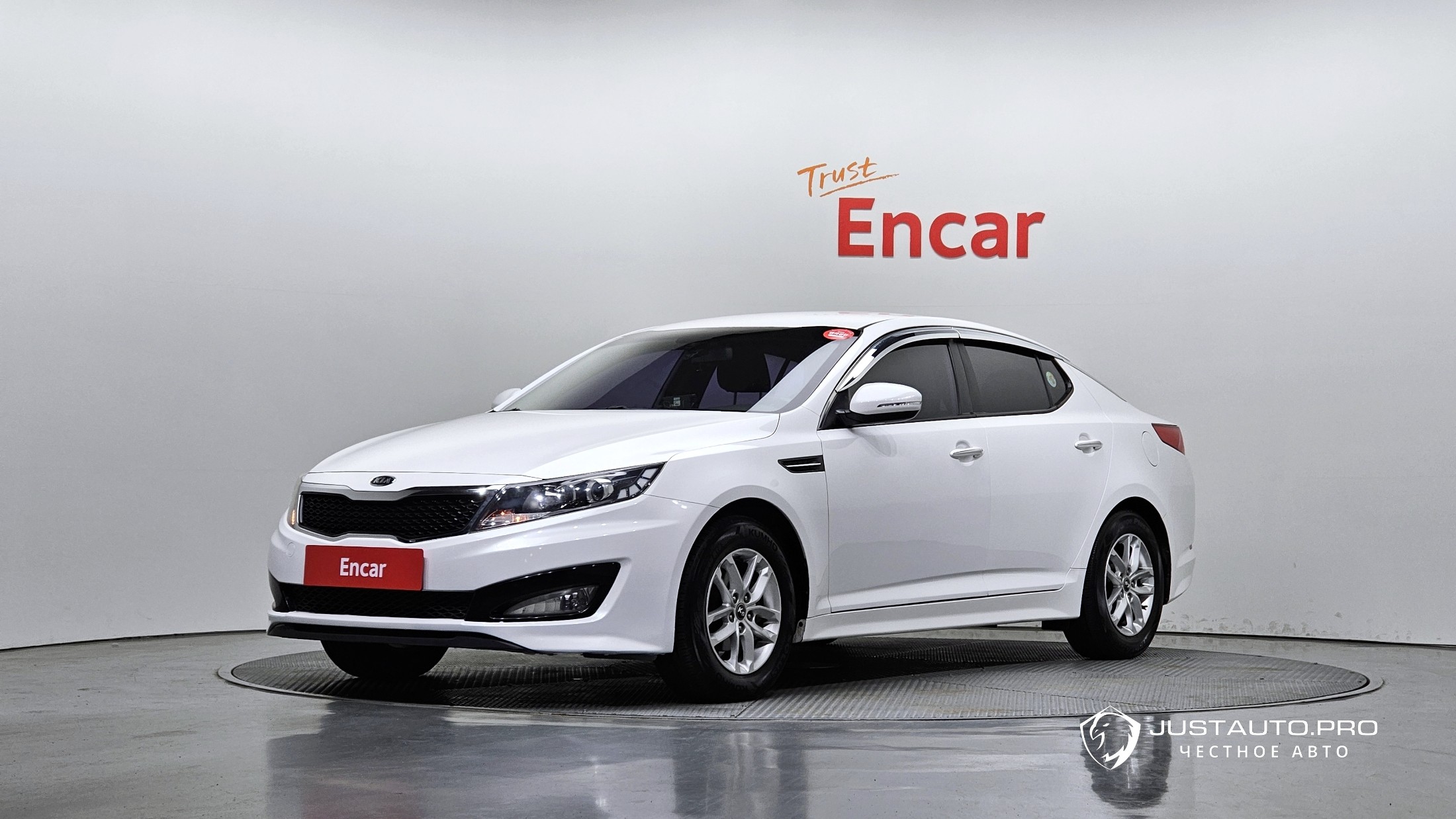 Автомобиль Kia K5