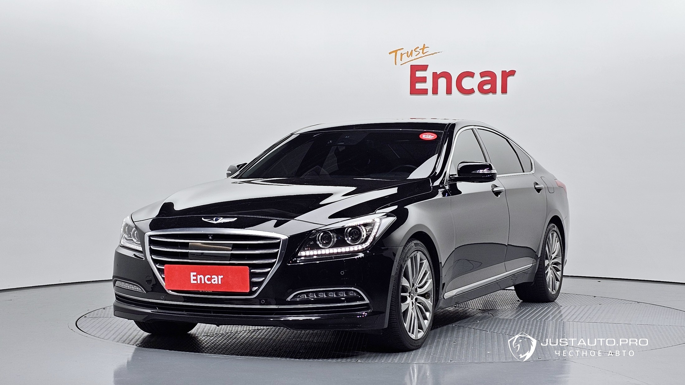 Автомобиль Hyundai Genesis