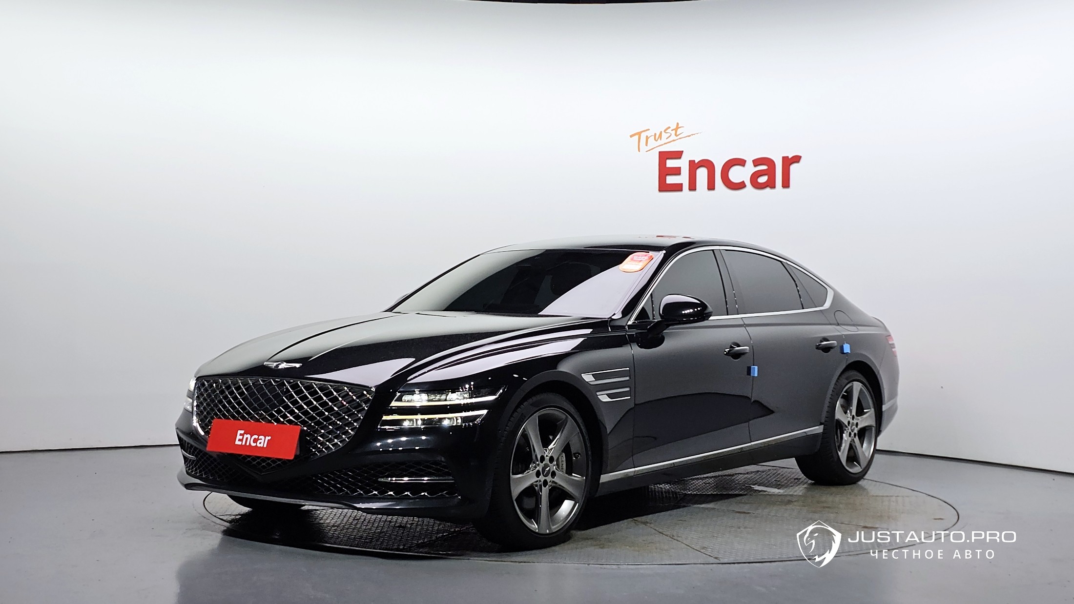 Автомобиль Genesis G80