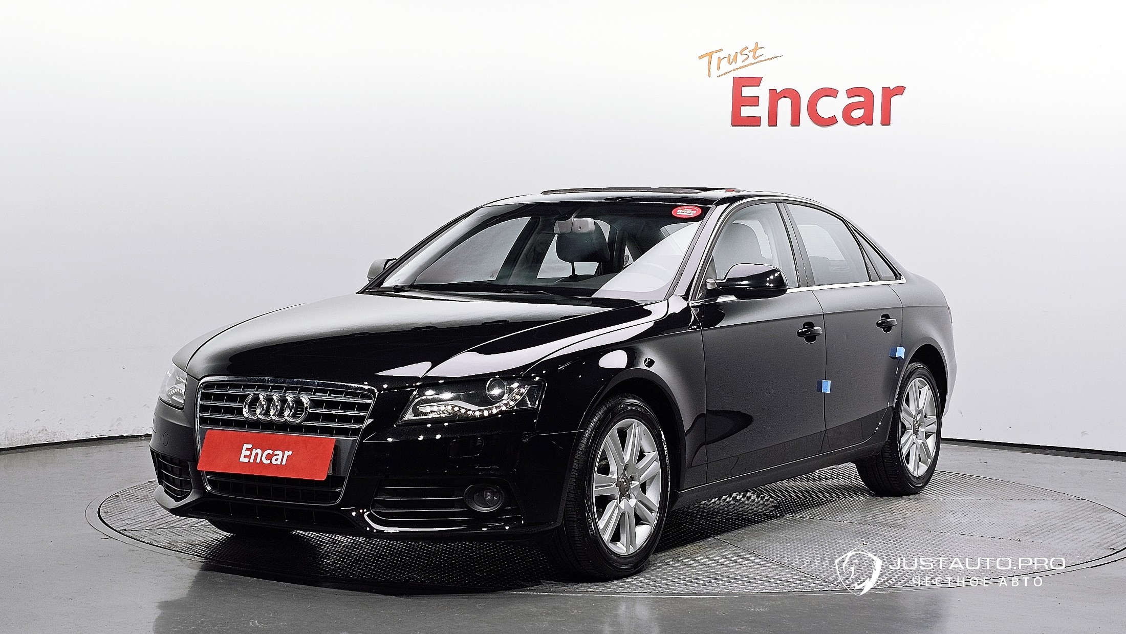 Автомобиль Audi A4