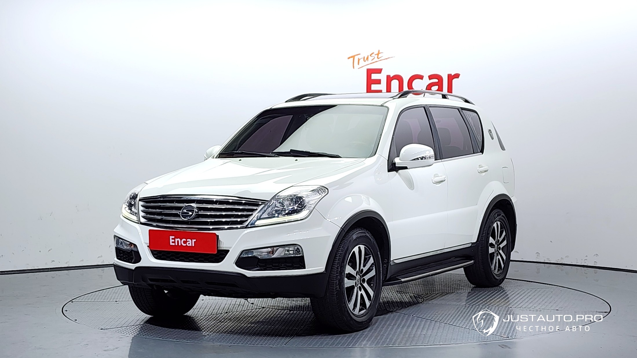 Автомобиль KG_Mobility_Ssangyong Rexton