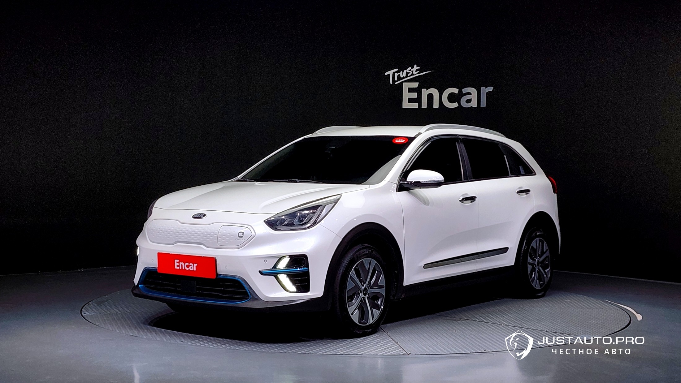 Автомобиль Kia Niro