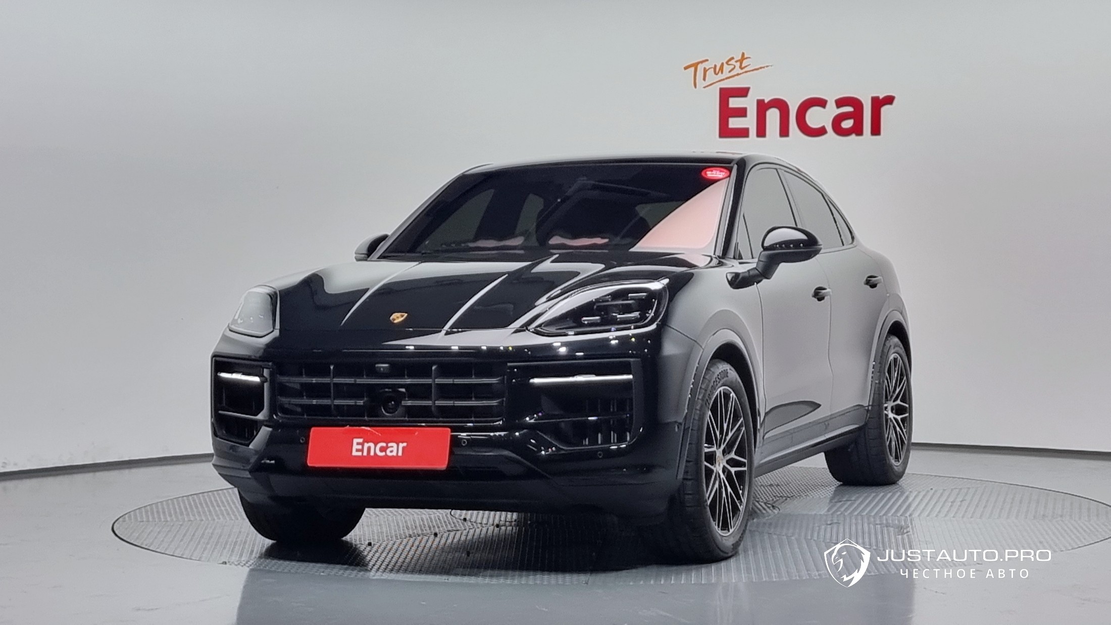 Автомобиль Porsche Cayenne