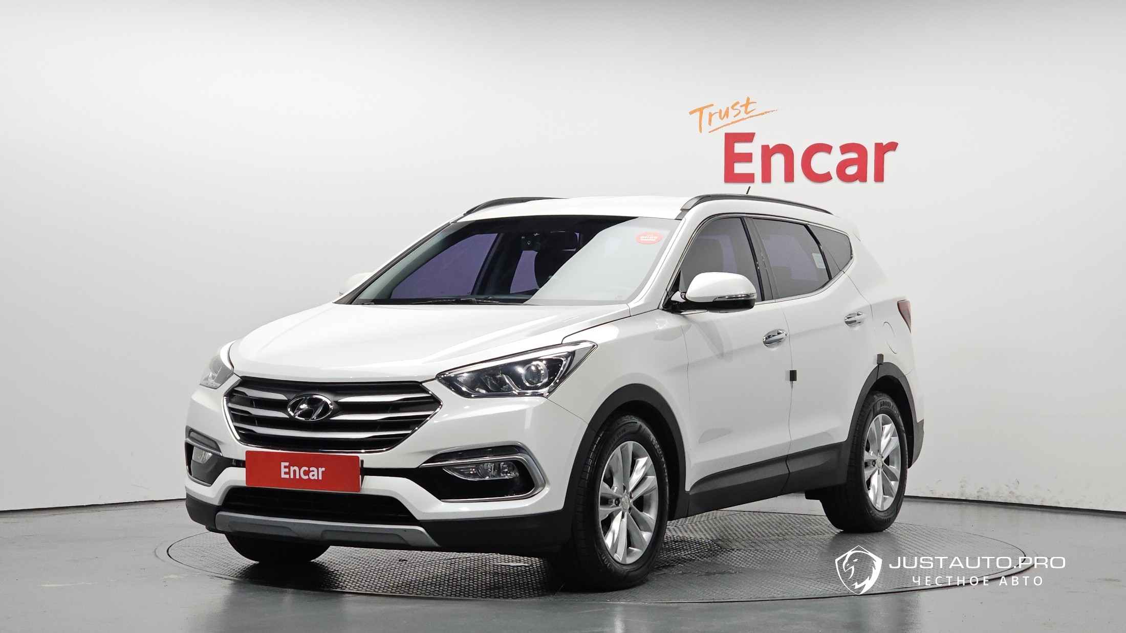 Автомобиль Hyundai Santafe