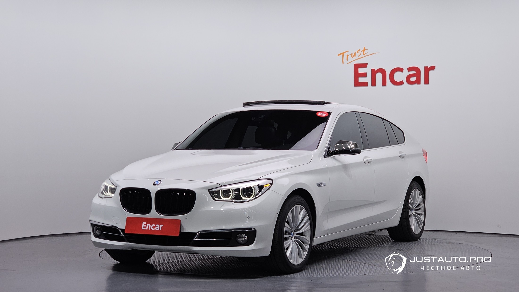 Автомобиль BMW Gran Turismo