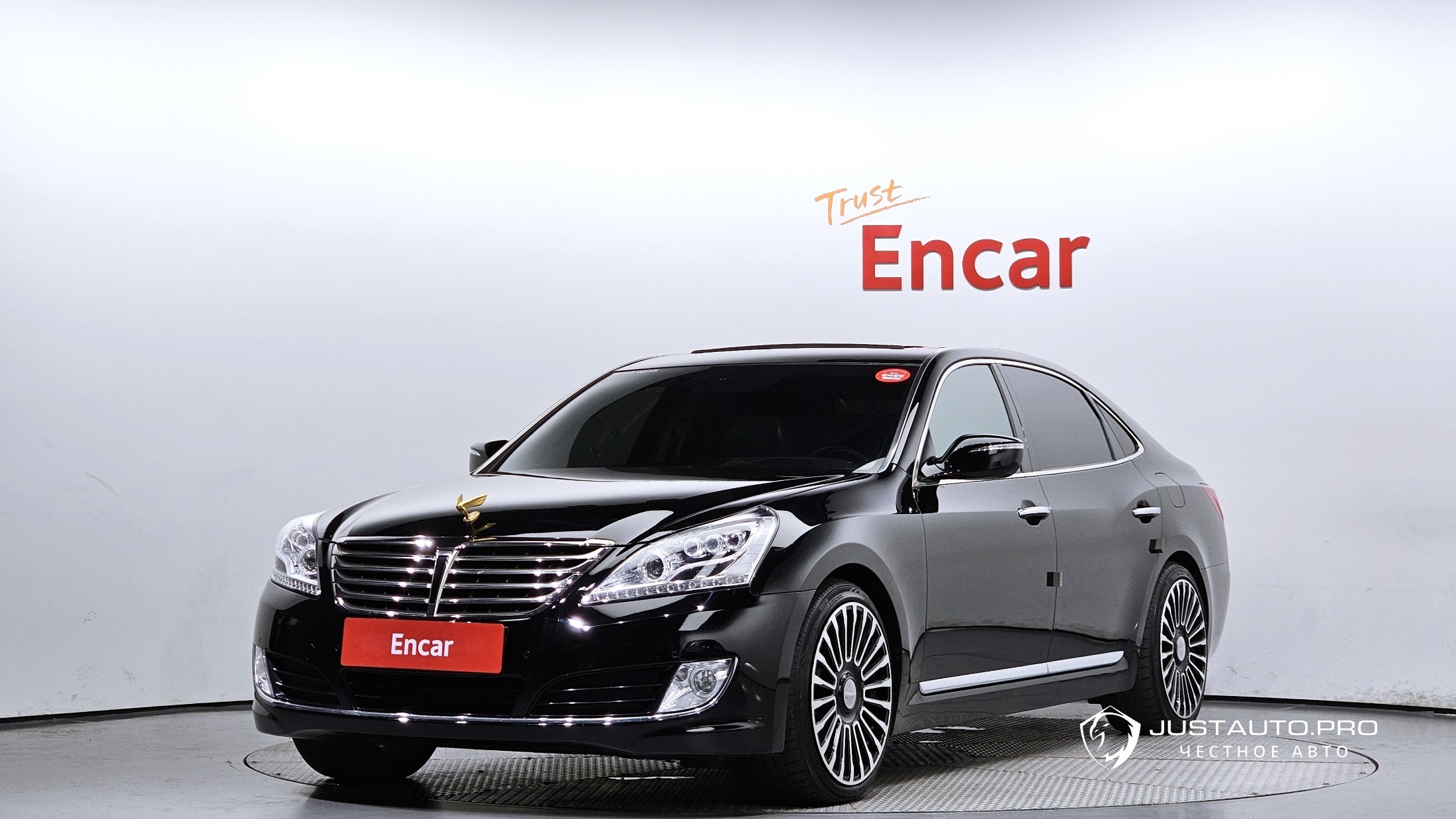 Автомобиль Hyundai Equus
