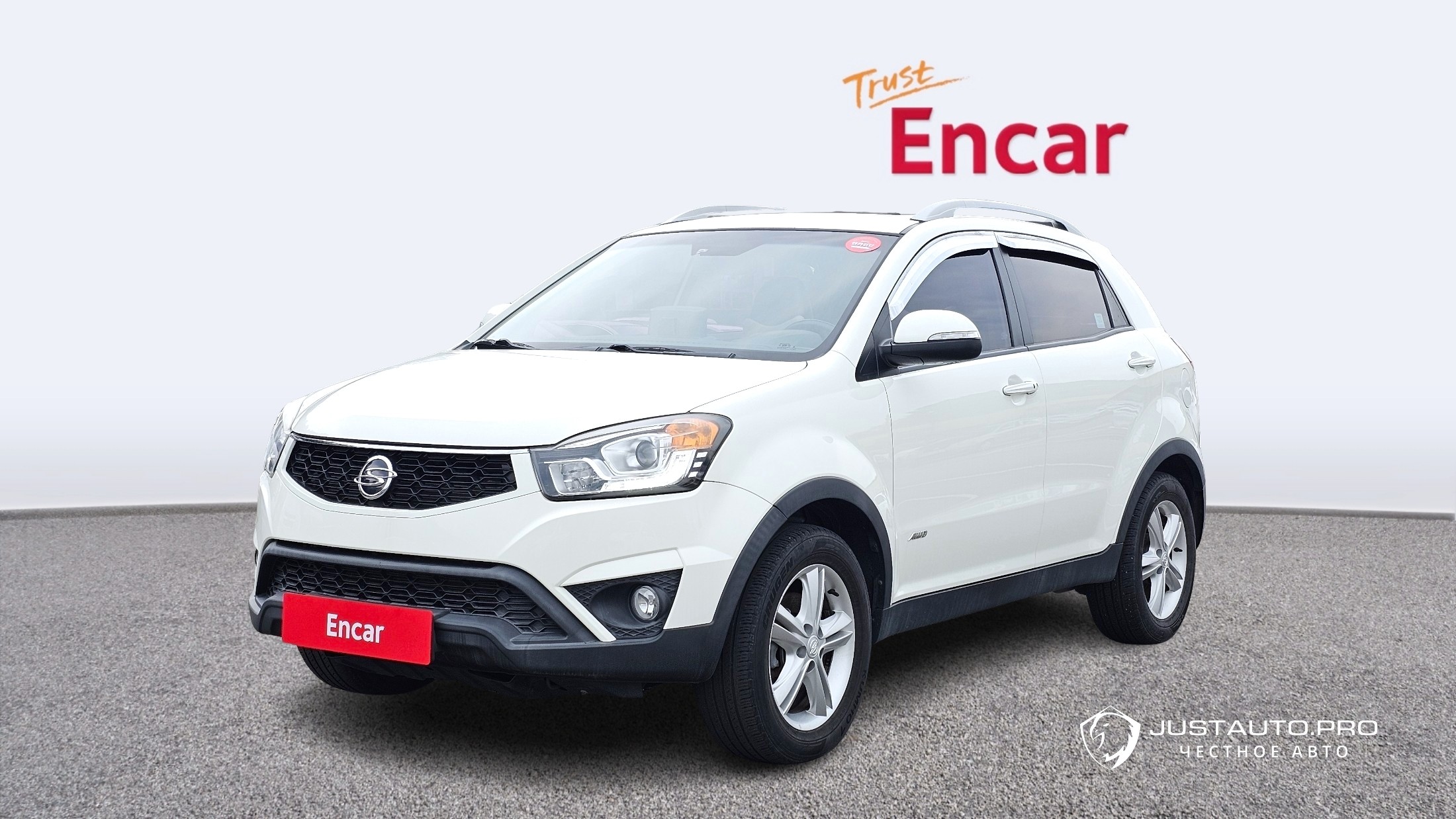 Автомобиль KG_Mobility_Ssangyong KORANDO