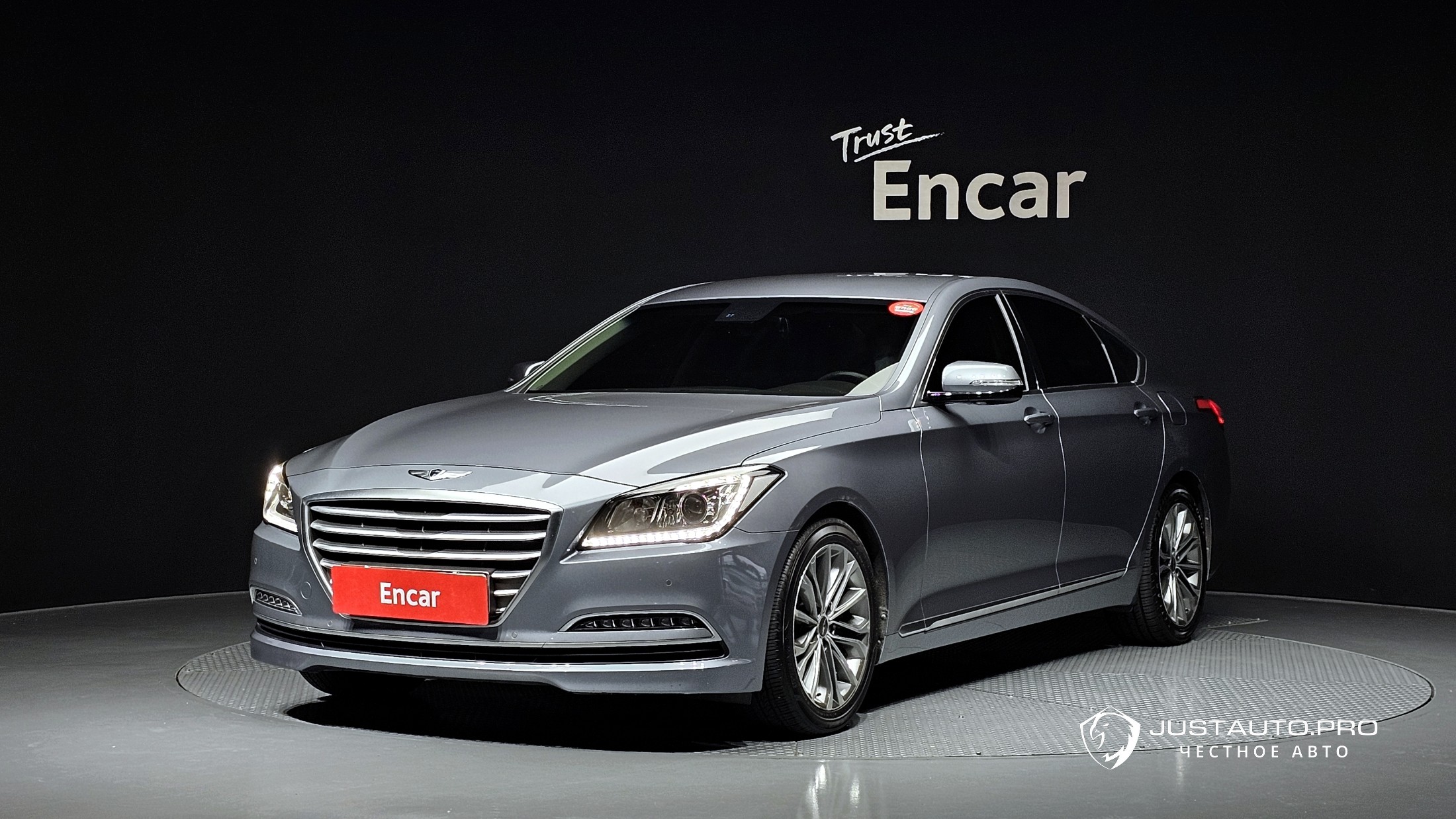 Автомобиль Hyundai Genesis