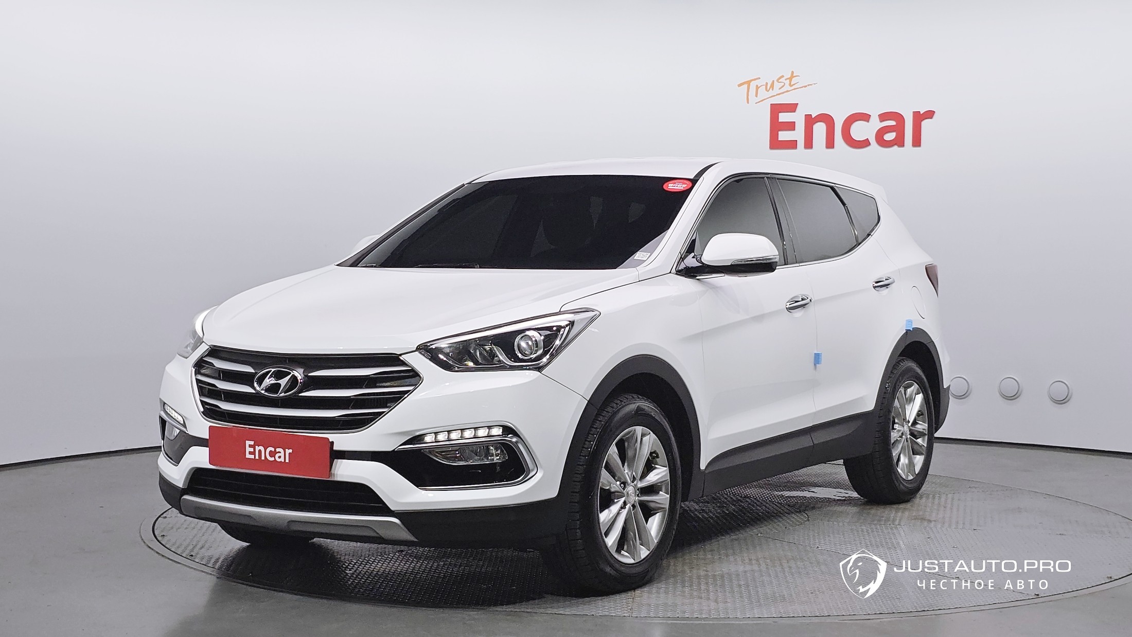 Автомобиль Hyundai Santafe