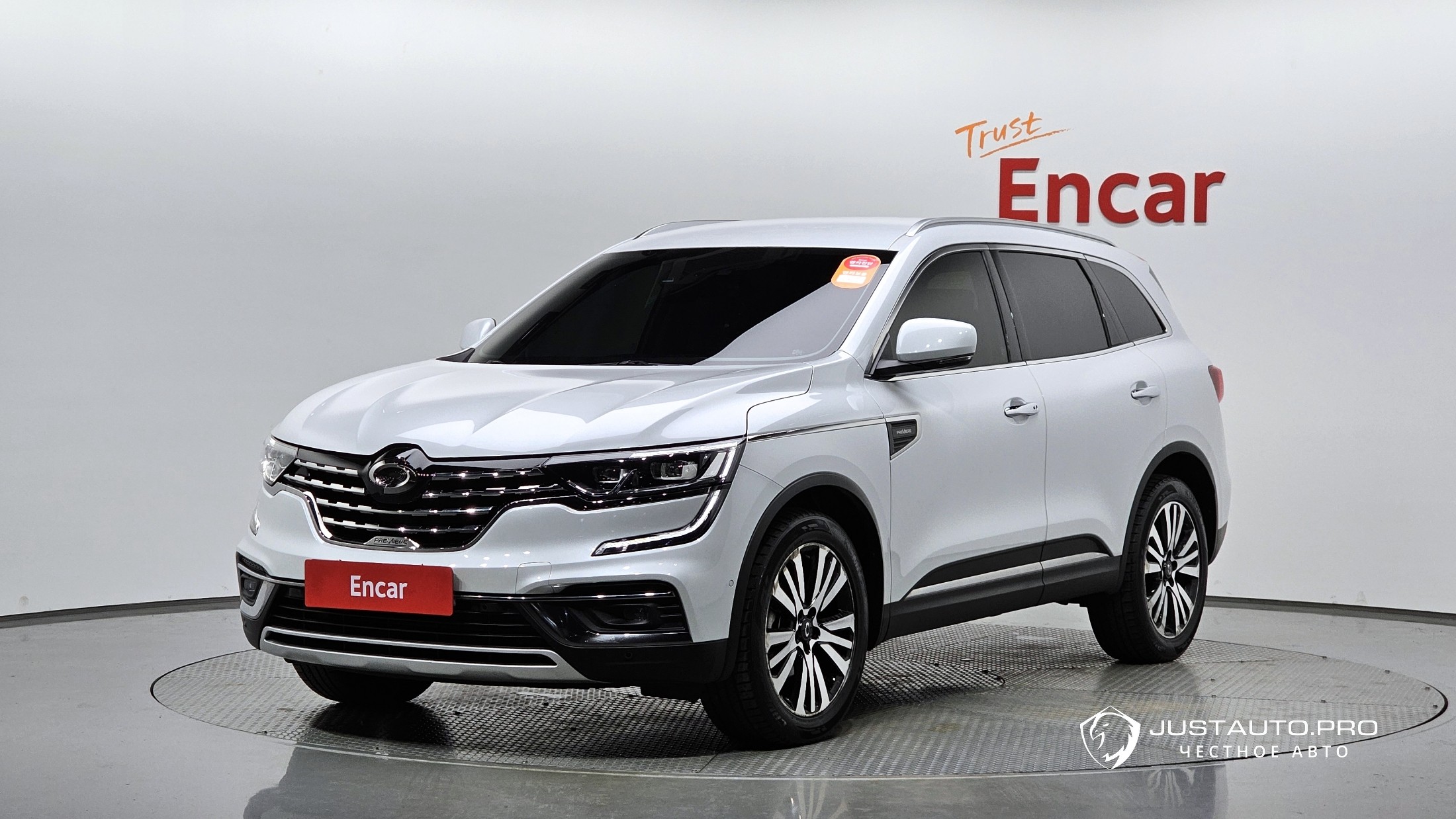 Автомобиль Renault-KoreaSamsung QM6