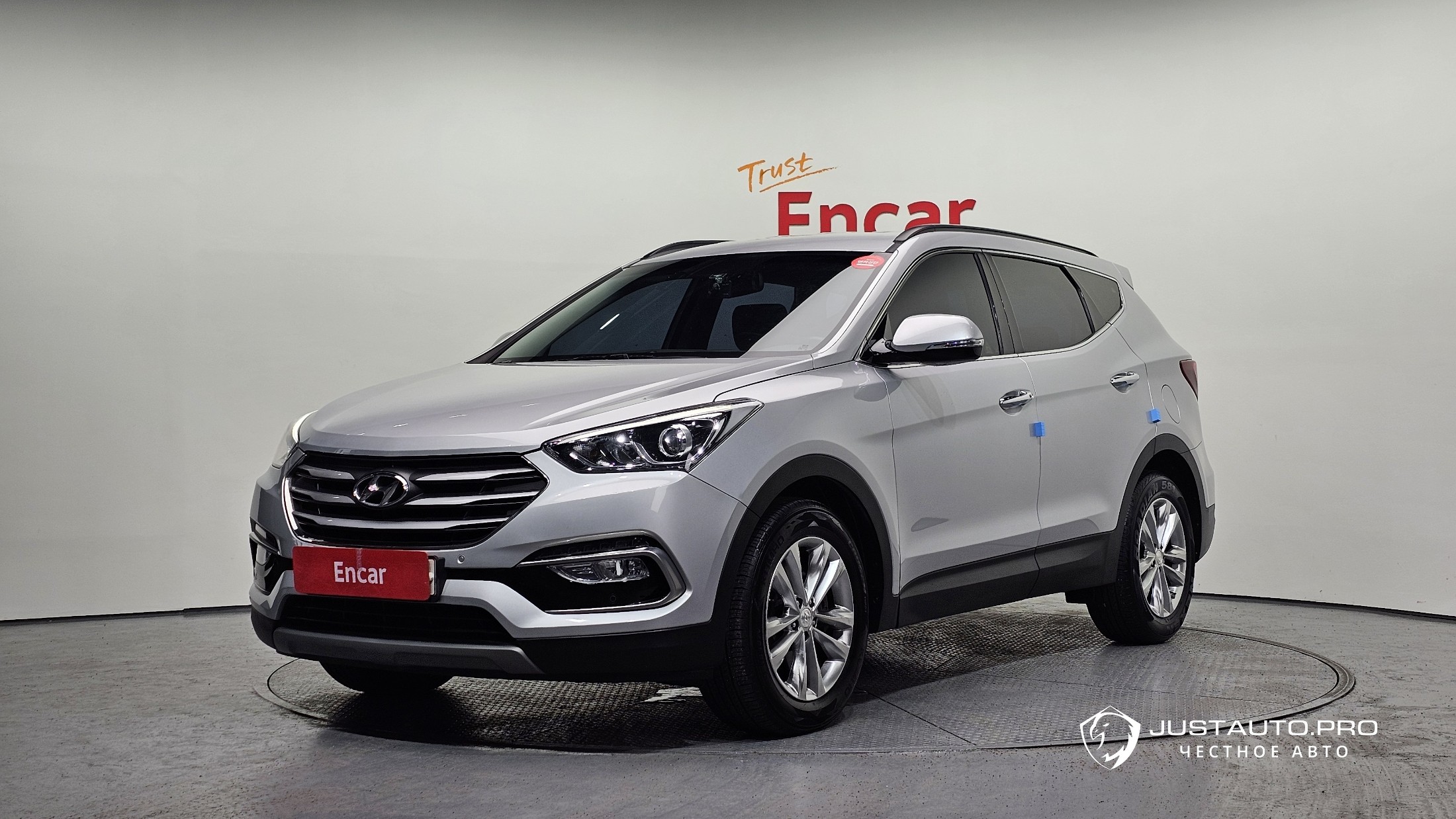 Автомобиль Hyundai Santafe