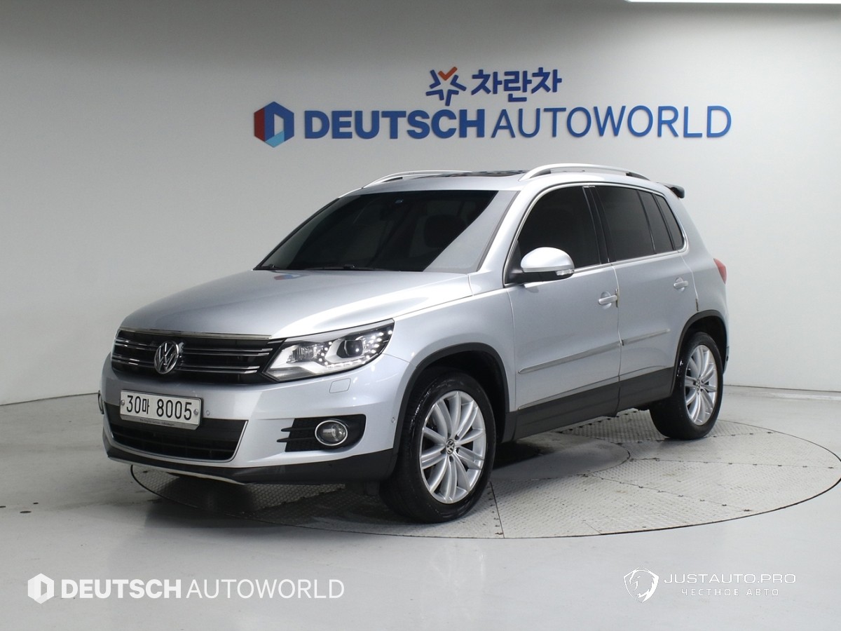 Автомобиль Volkswagen Tiguan