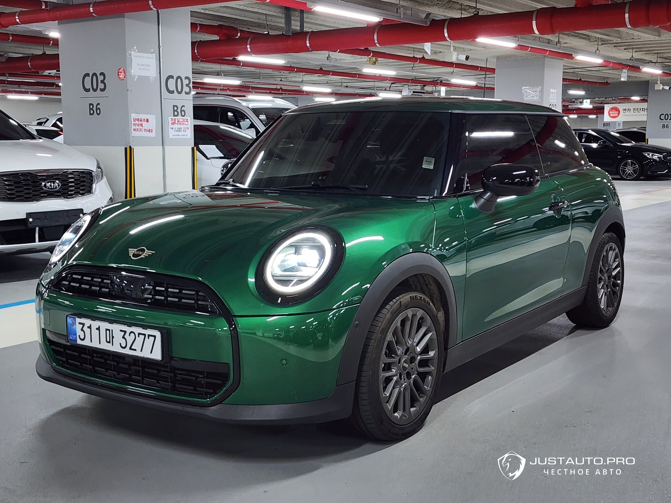 Автомобиль Mini Cooper