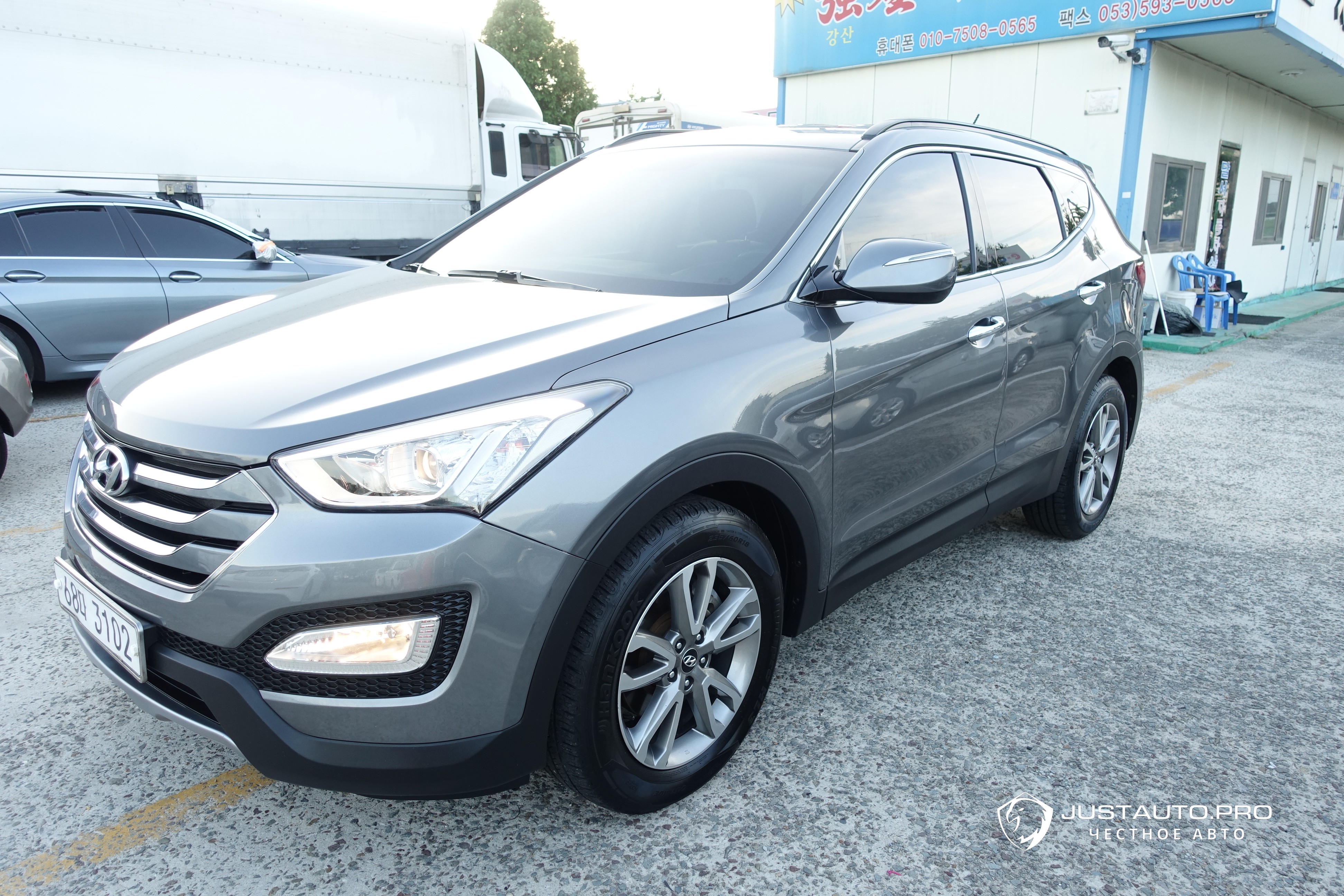 Автомобиль Hyundai Santafe