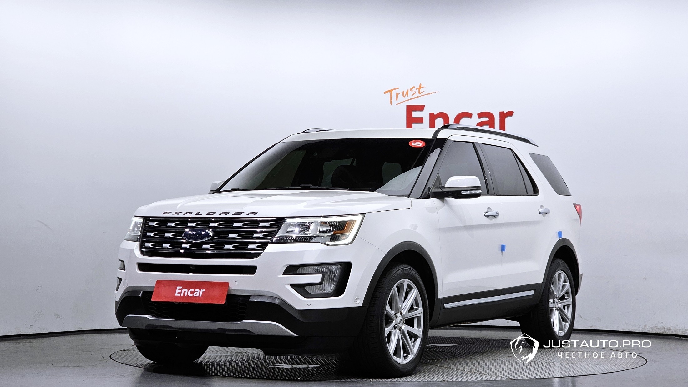 Автомобиль Ford Explorer