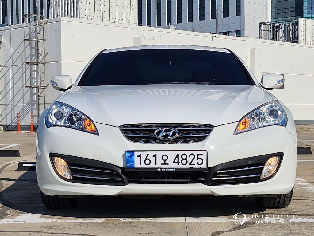 Автомобиль Hyundai Genesis