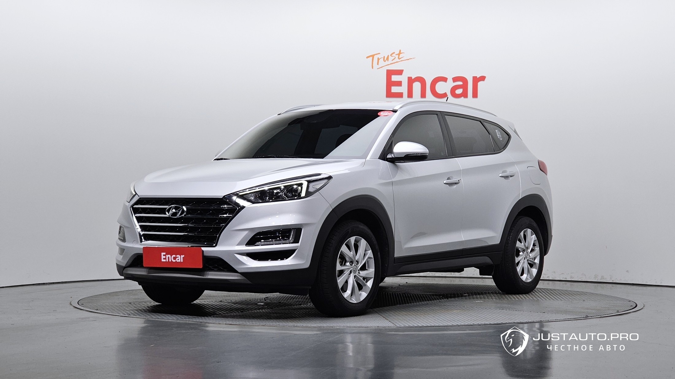 Автомобиль Hyundai Tucson