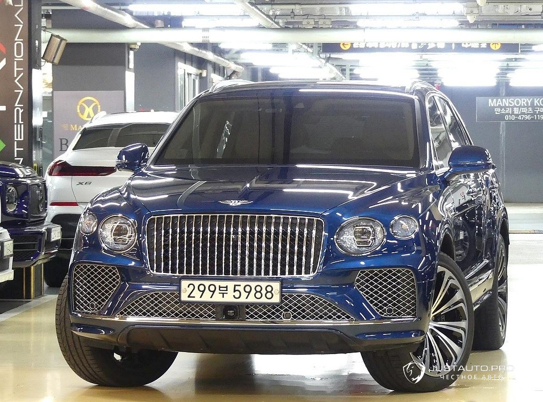 Автомобиль Bentley Bentayga
