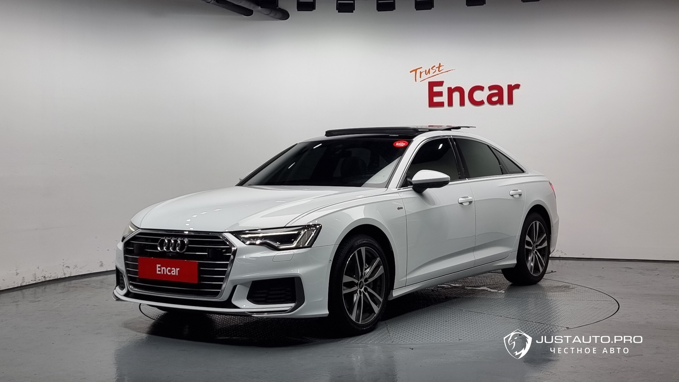 Автомобиль Audi A6