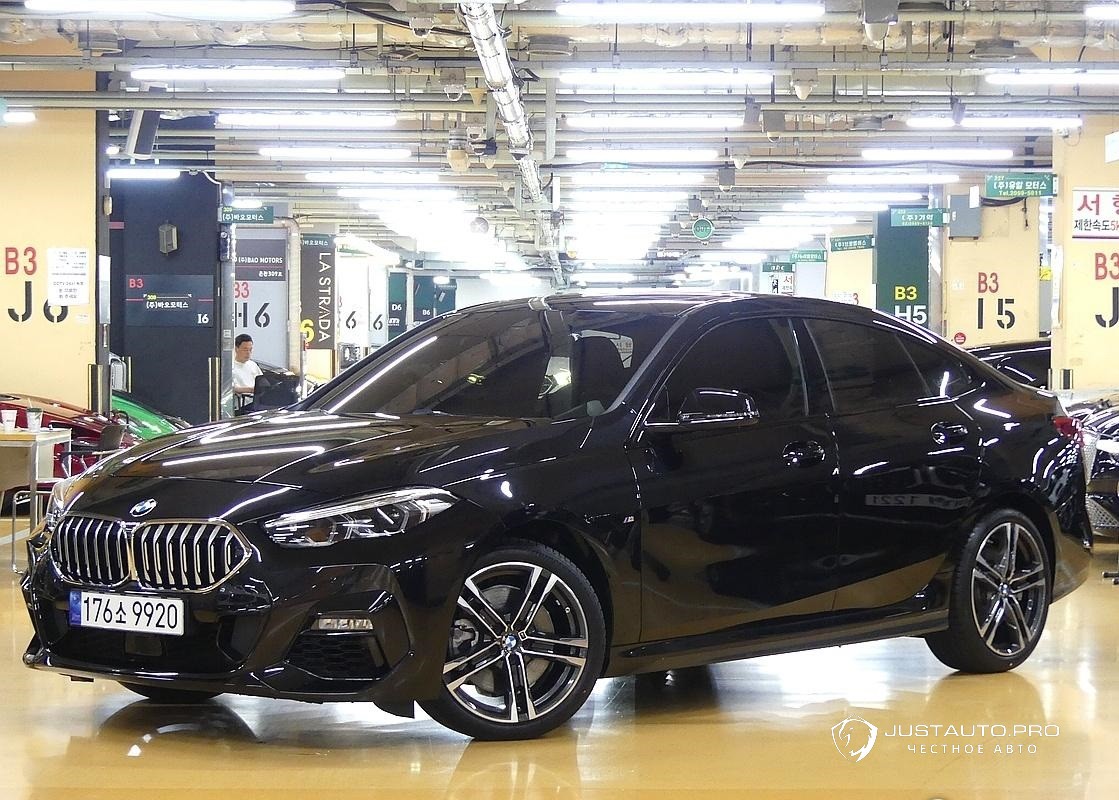 Автомобиль BMW 2-Series