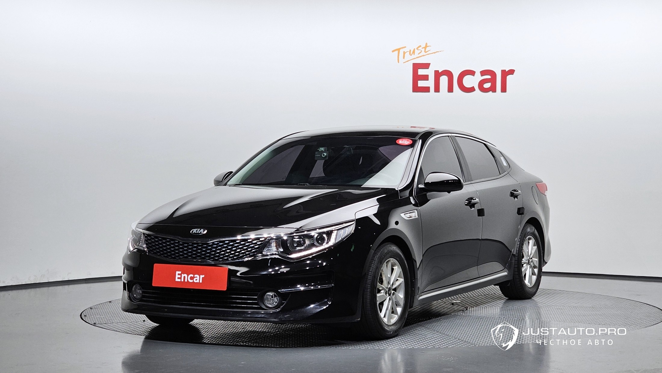 Автомобиль Kia K5