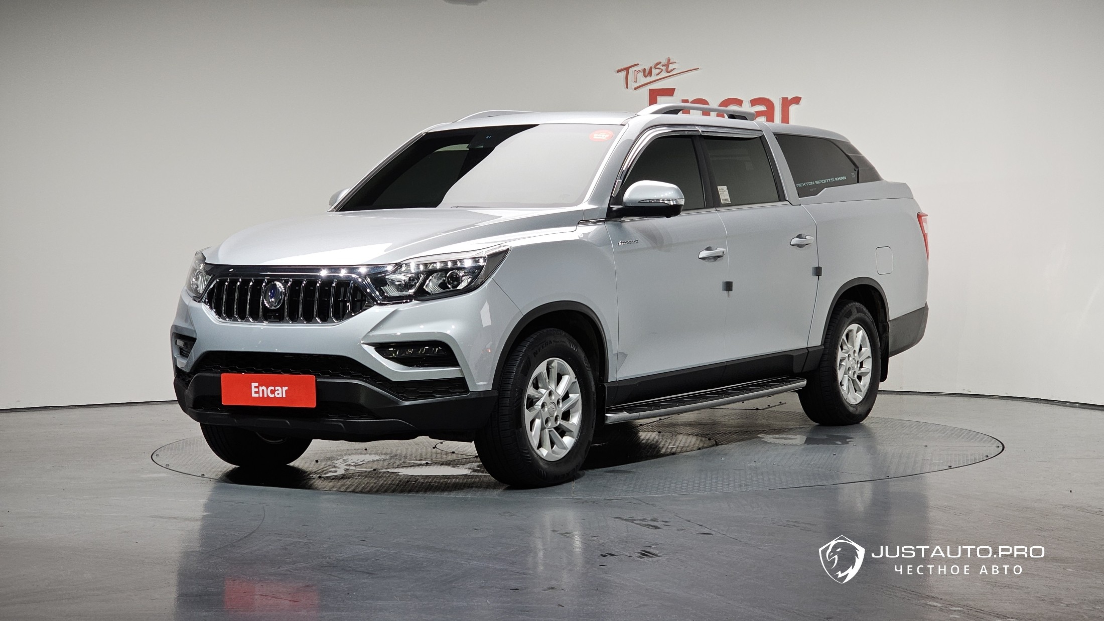 Автомобиль KG_Mobility_Ssangyong Rexton