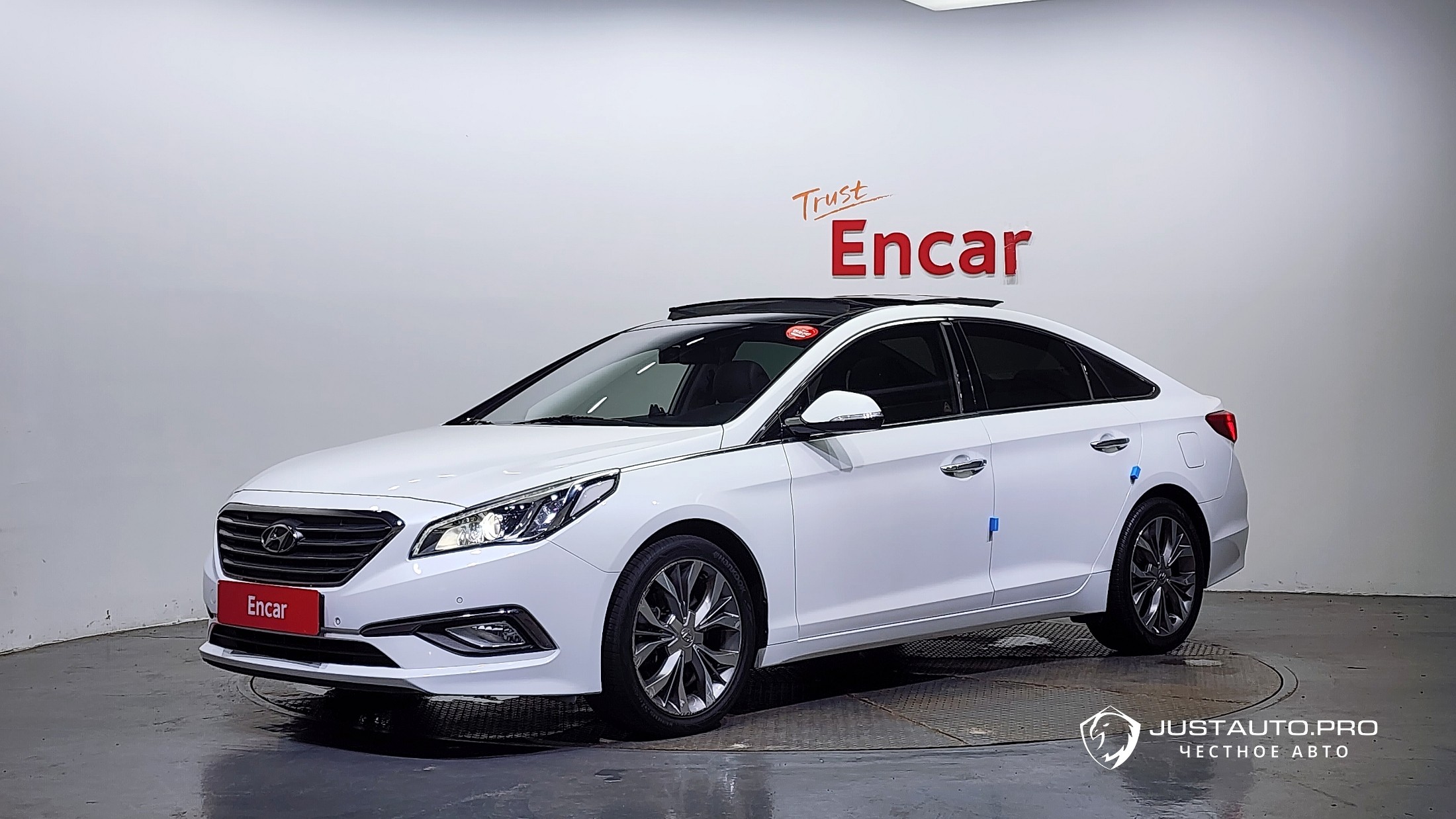 Автомобиль Hyundai Sonata
