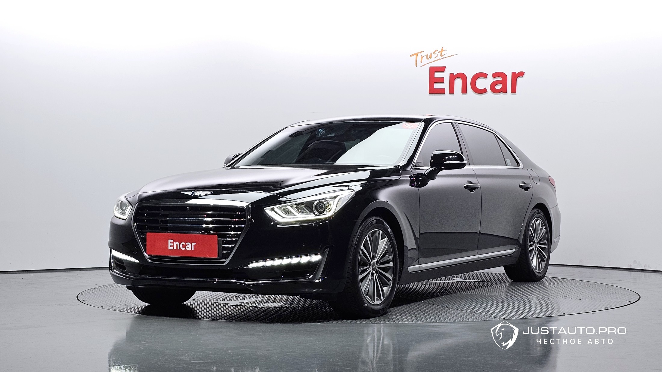 Автомобиль Genesis EQ900