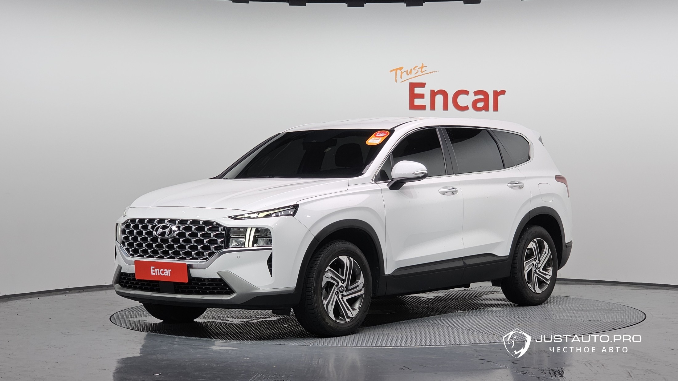 Автомобиль Hyundai Santafe