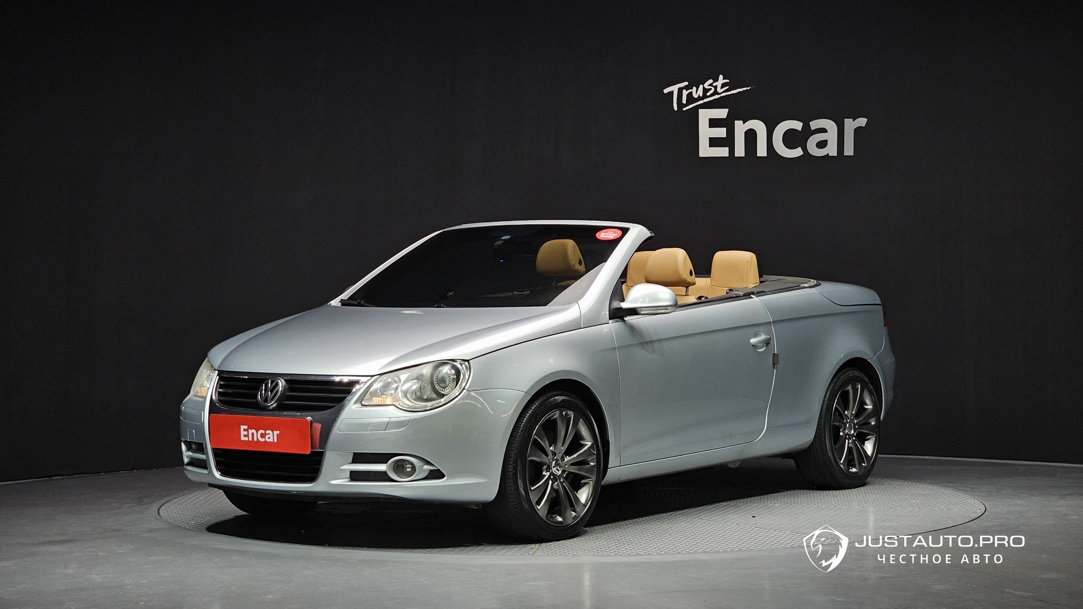 Автомобиль Volkswagen EOS