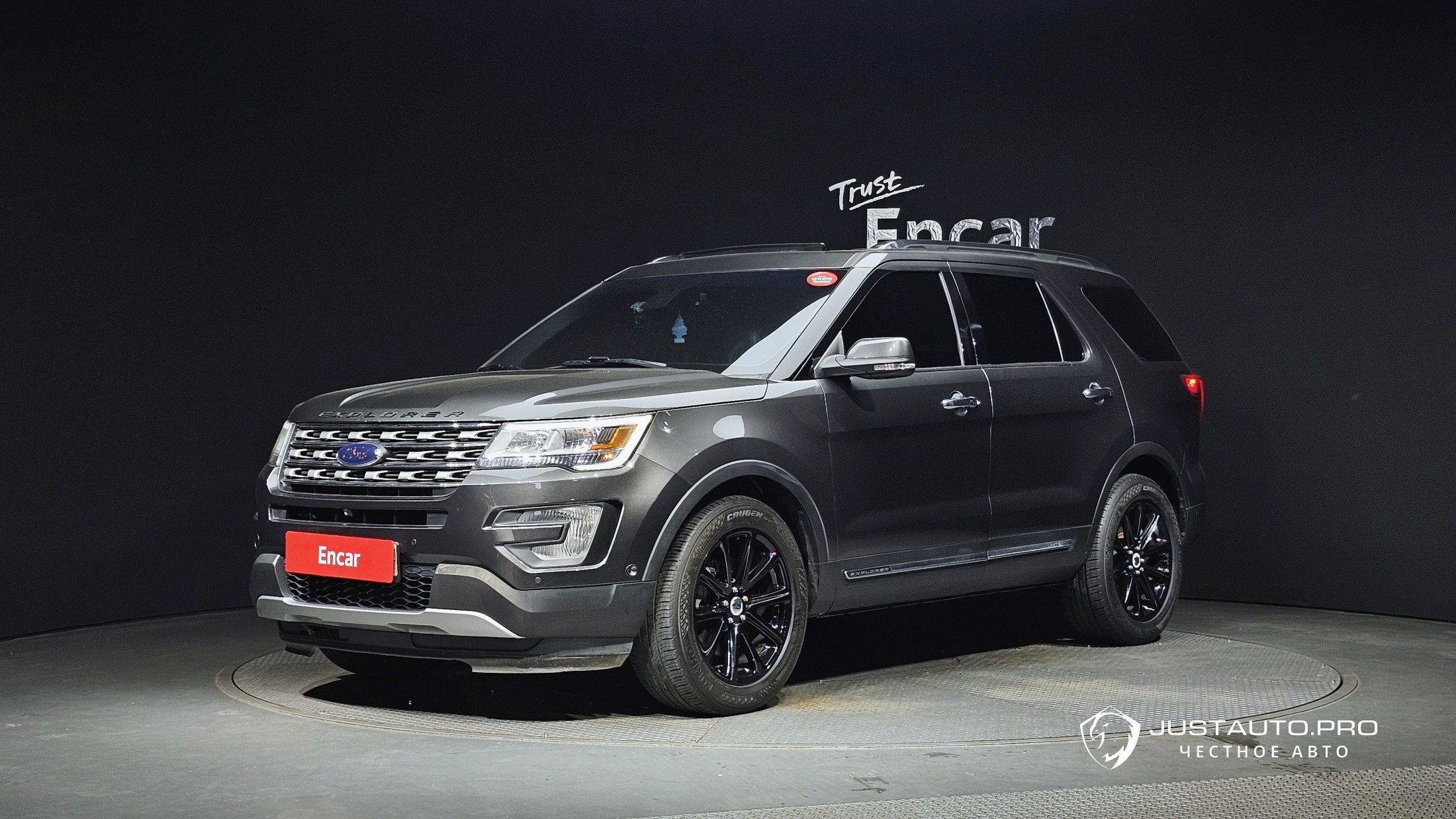 Автомобиль Ford Explorer