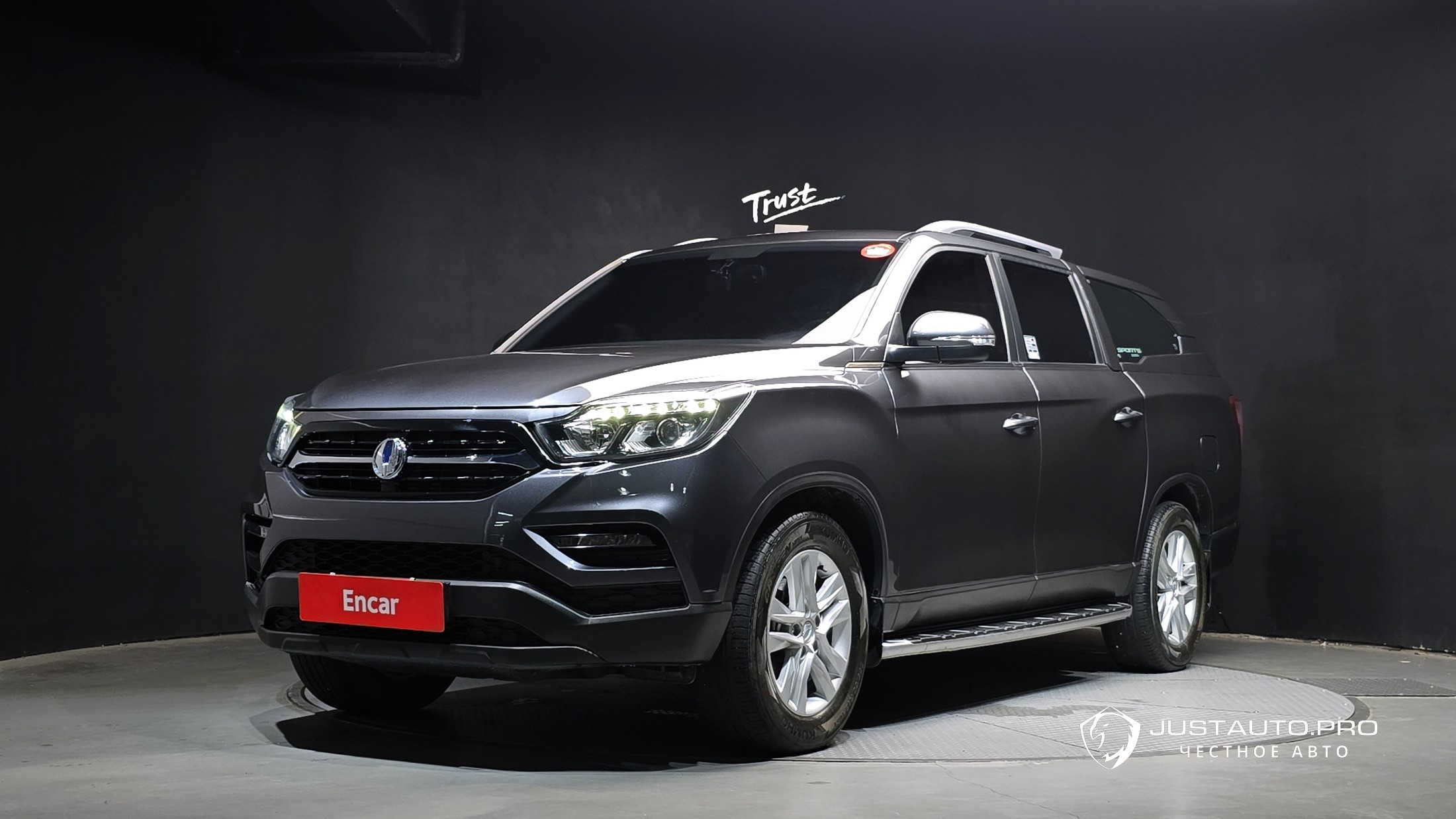 Автомобиль KG_Mobility_Ssangyong Rexton