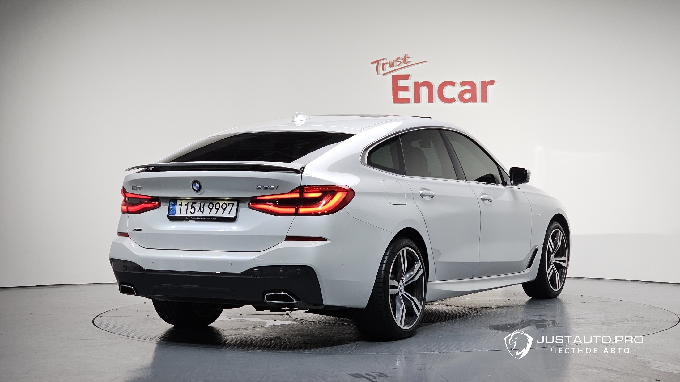 Автомобиль BMW Gran Turismo