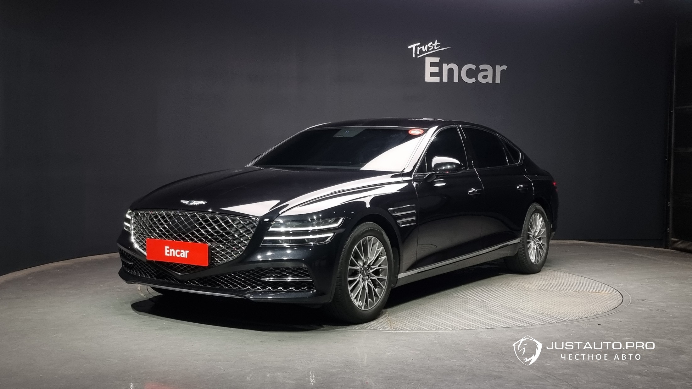 Автомобиль Genesis G80